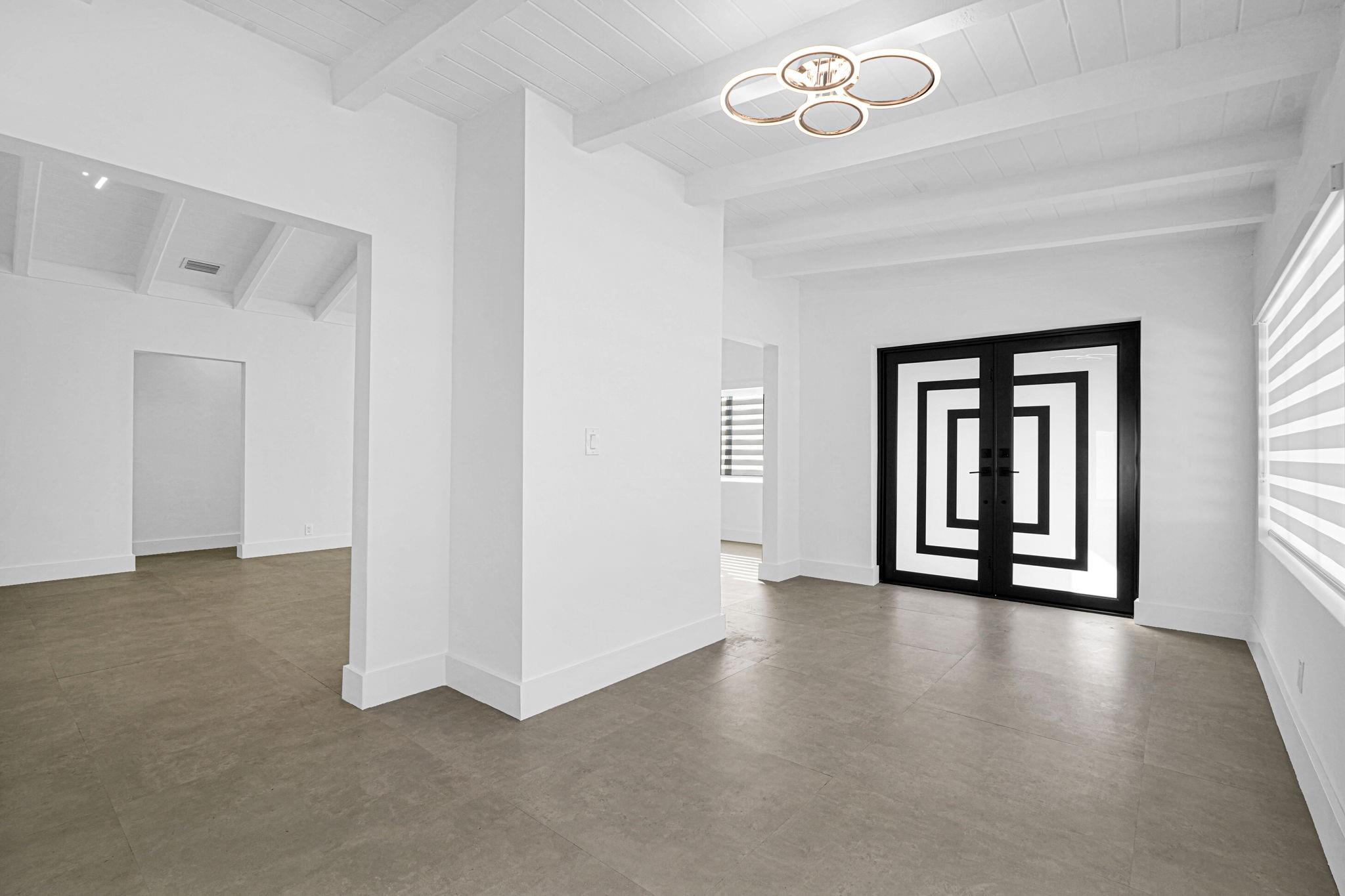 2291 SW 17th St Miami, FL 33145