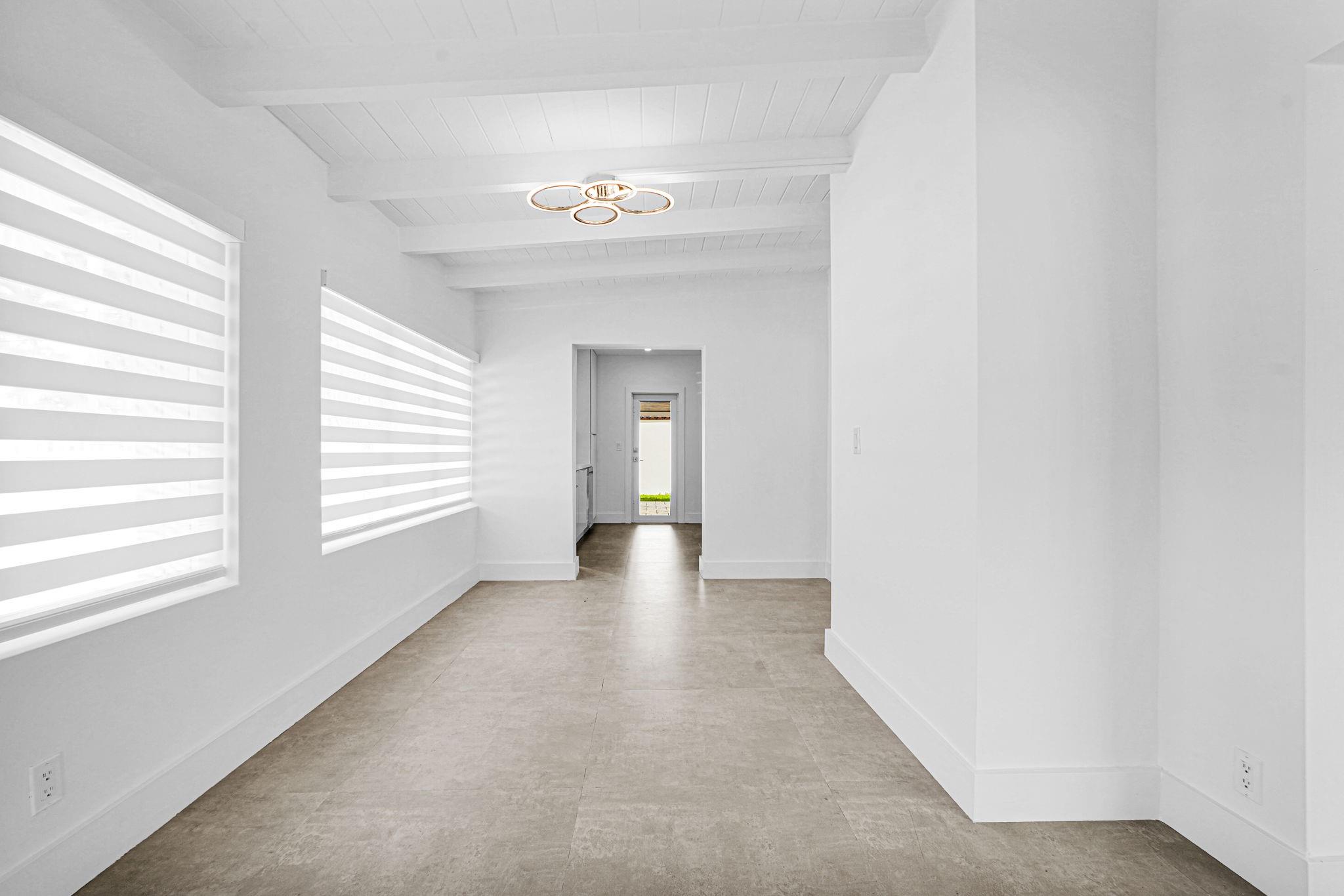 2291 SW 17th St Miami, FL 33145