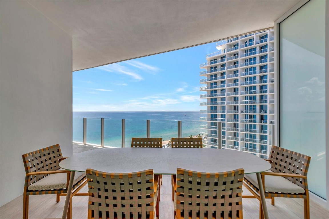 525 N Fort Lauderdale Bch #1705 Fort Lauderdale, FL 33304