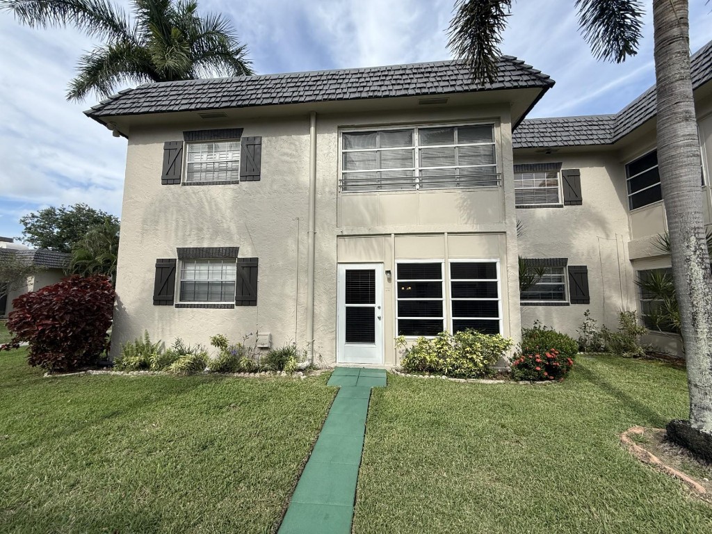 375 SW 56th #116 Margate, FL 33068