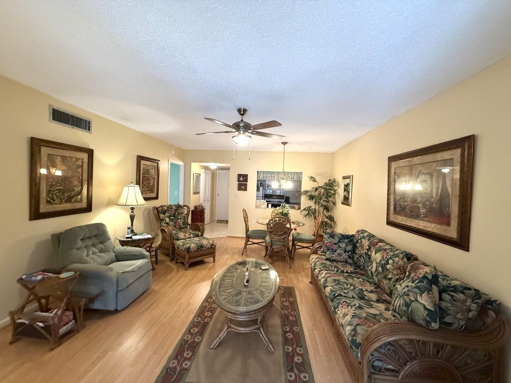 375 SW 56th #116 Margate, FL 33068