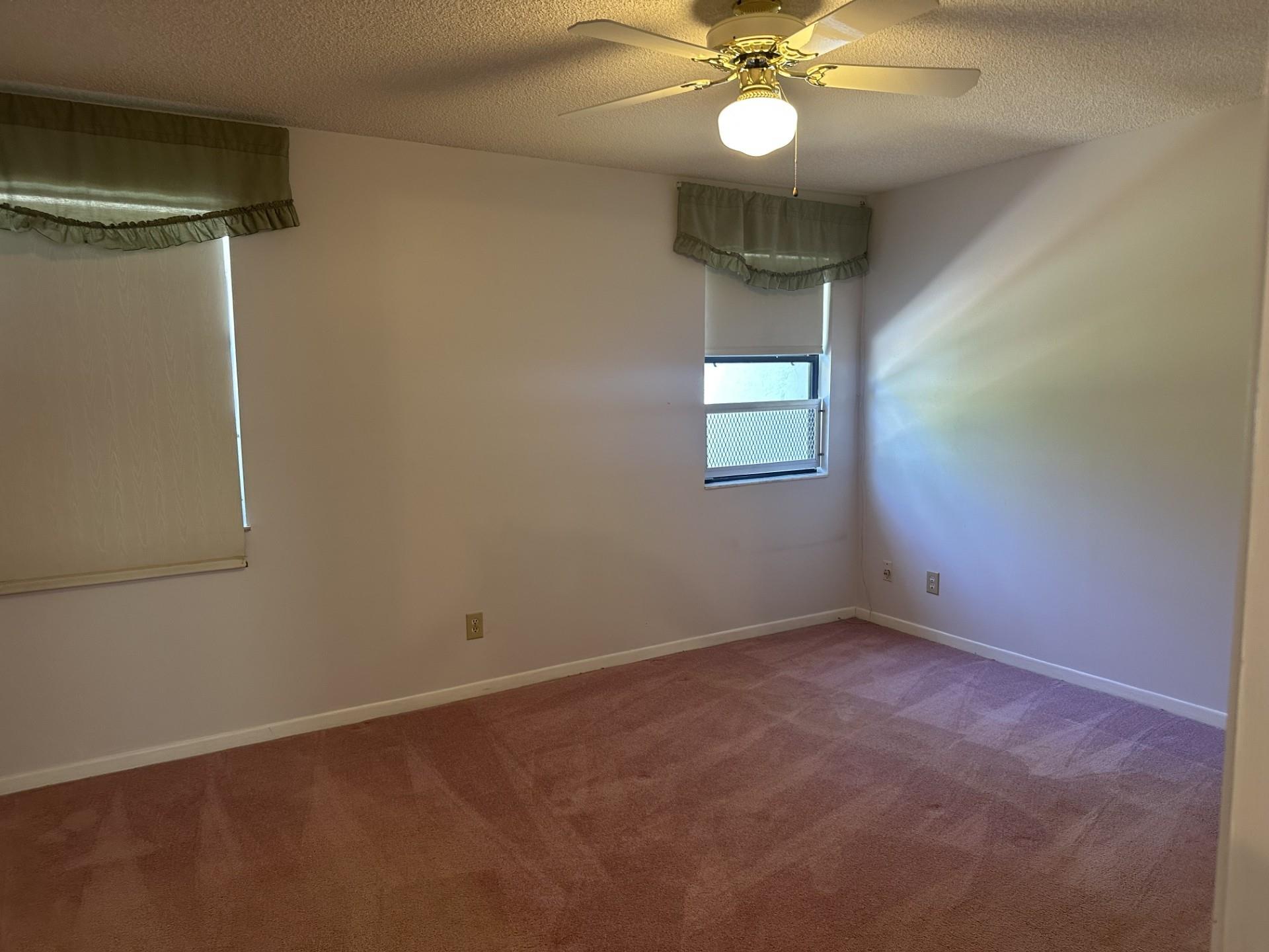 621 NW 105th Way Pembroke Pines, FL 33026