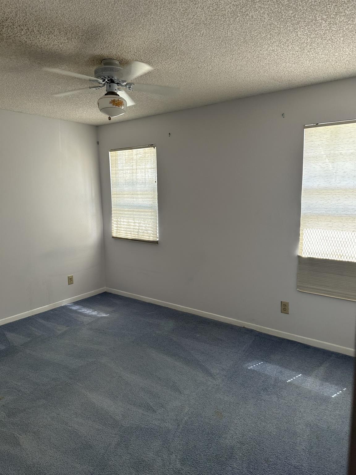 621 NW 105th Way Pembroke Pines, FL 33026