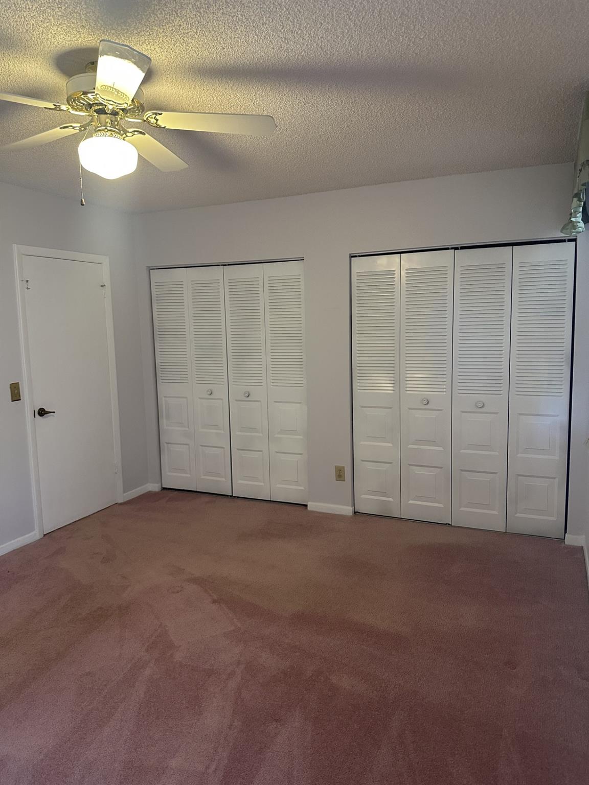 621 NW 105th Way Pembroke Pines, FL 33026