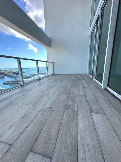 image Ten Museum Park1