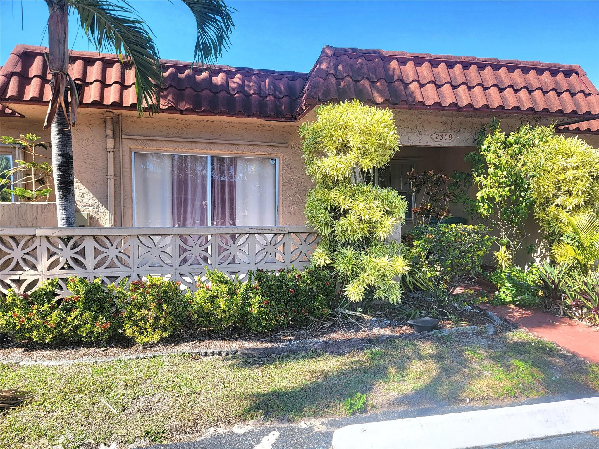 2309 SW 81st #5