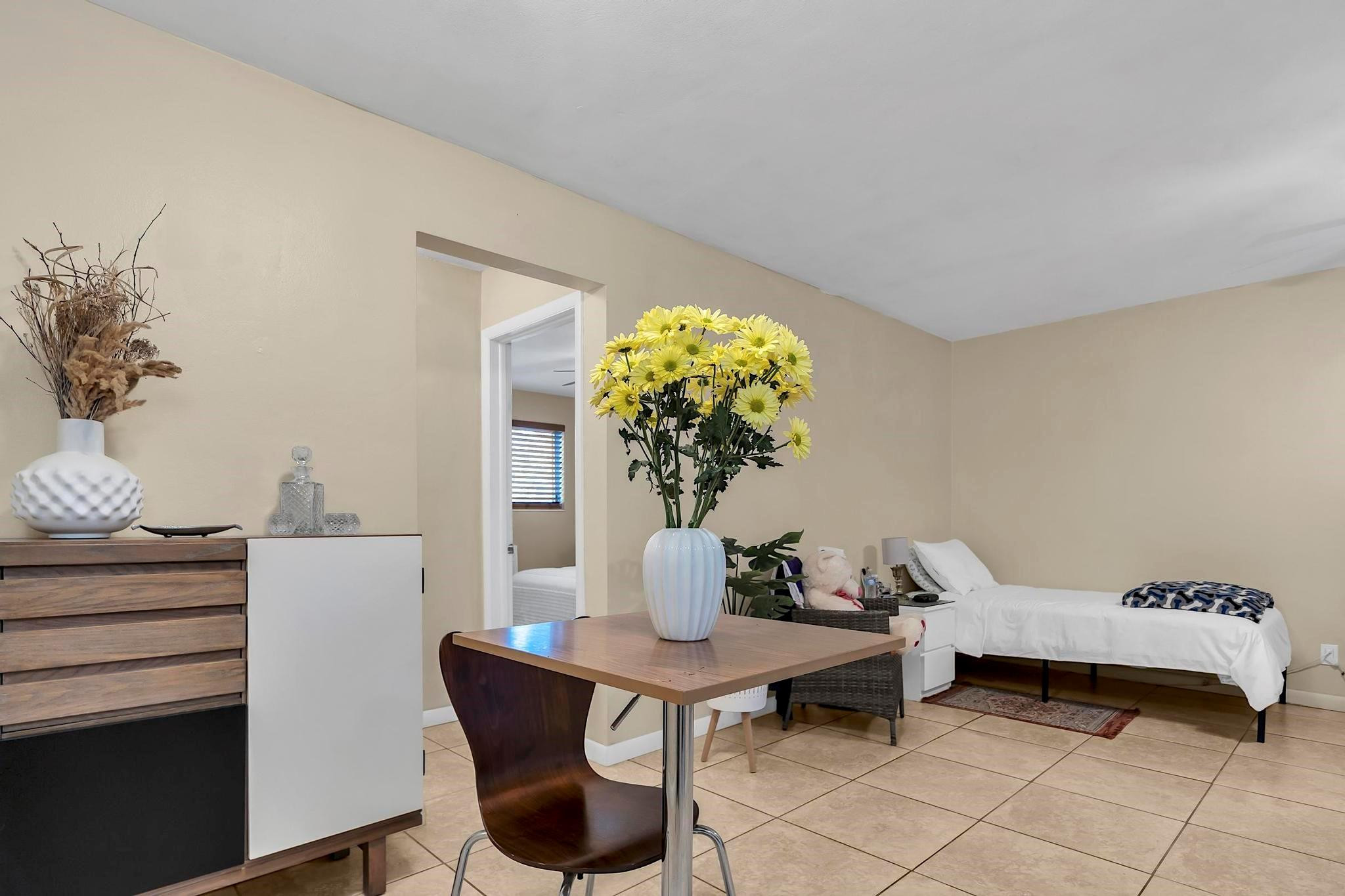 2700 NE 135th #31 North Miami, FL 33181