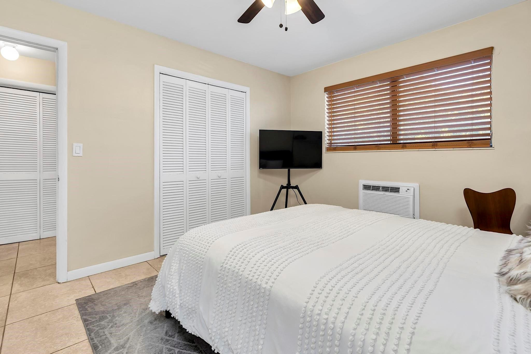 2700 NE 135th #31 North Miami, FL 33181