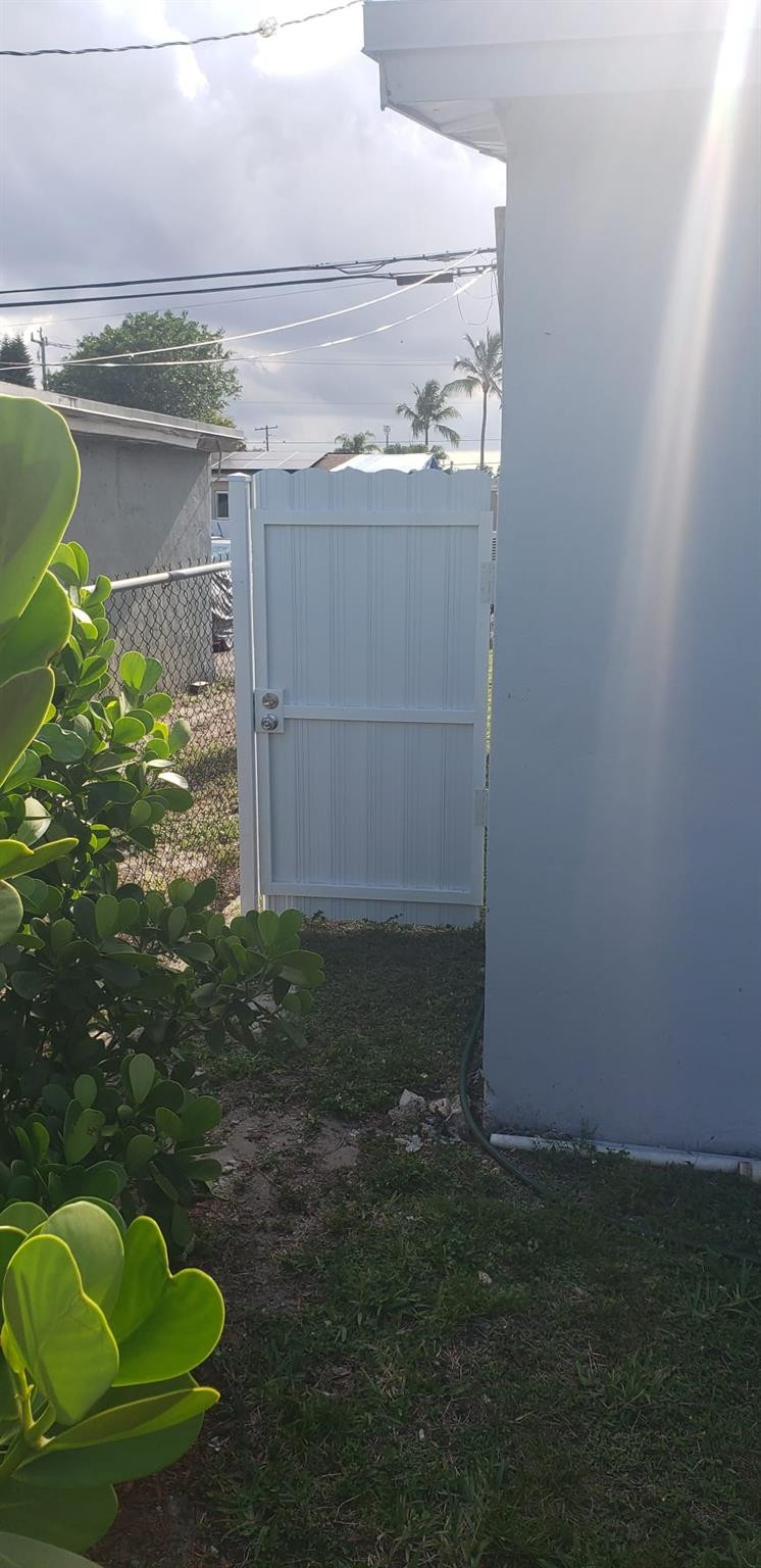 Undisclosed Address Fort Lauderdale, FL 33314