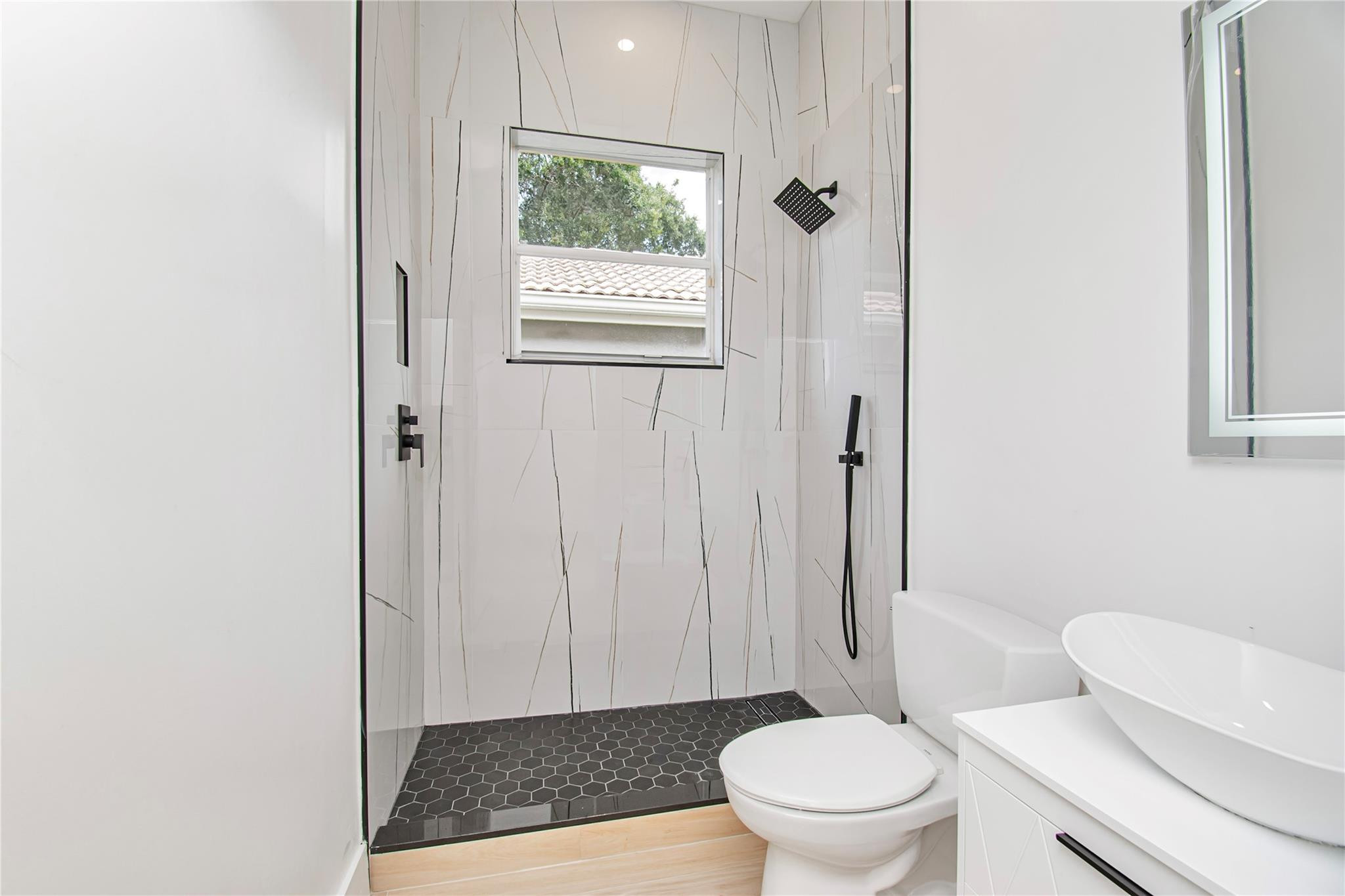 11524 Corazon Boynton Beach, FL 33437