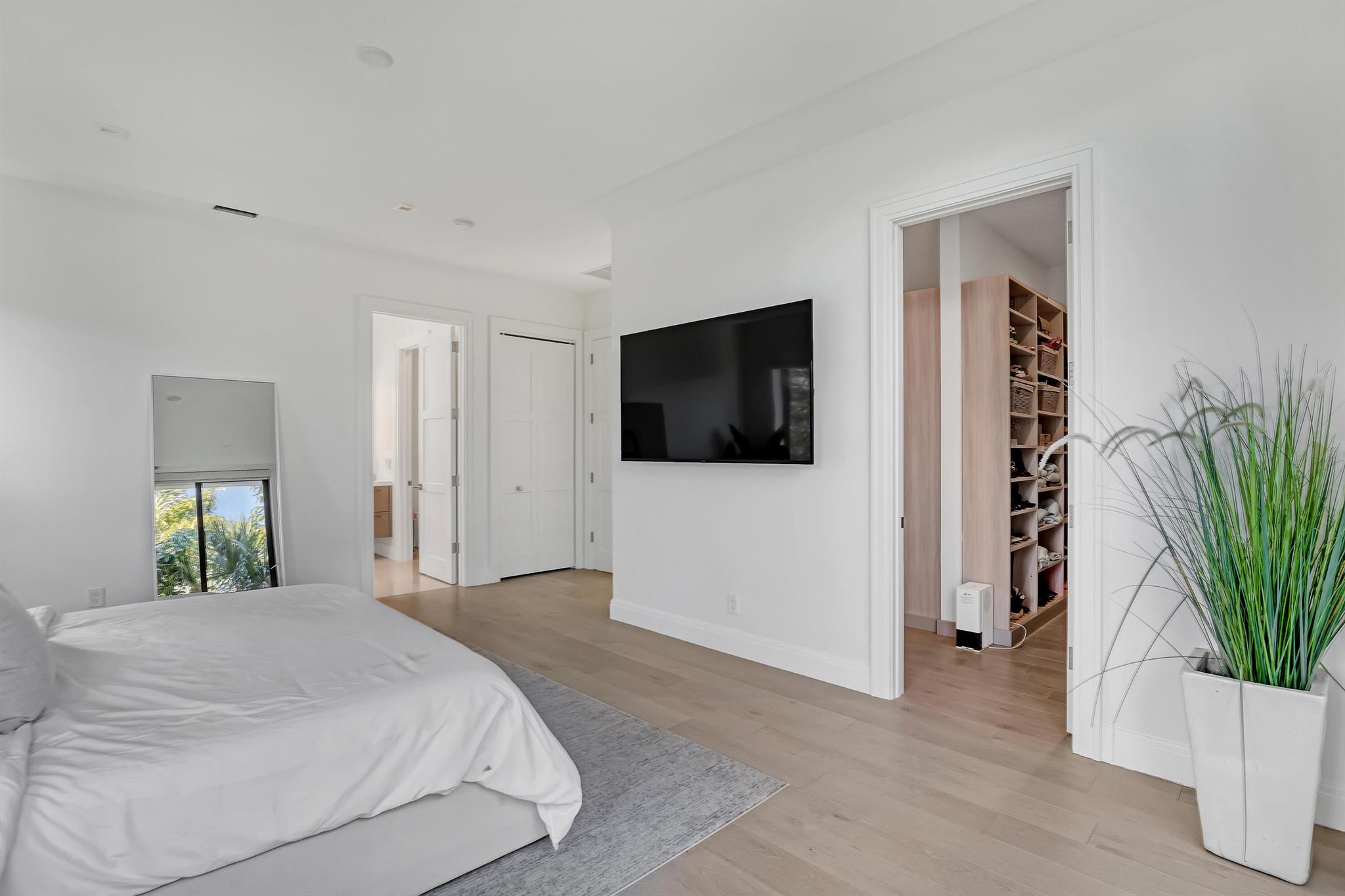 703 NE 5th St Delray Beach, FL 33483