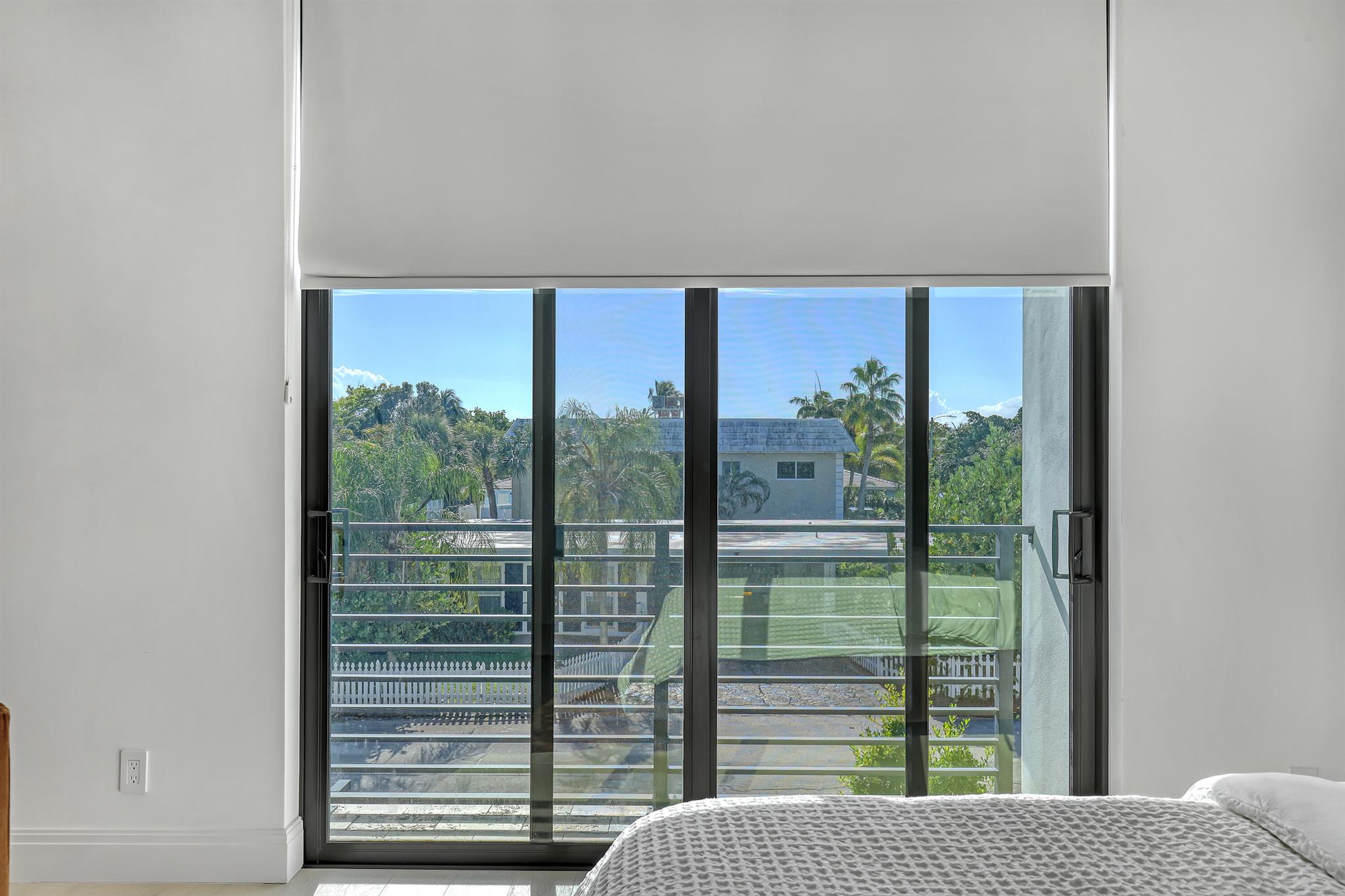 703 NE 5th St Delray Beach, FL 33483