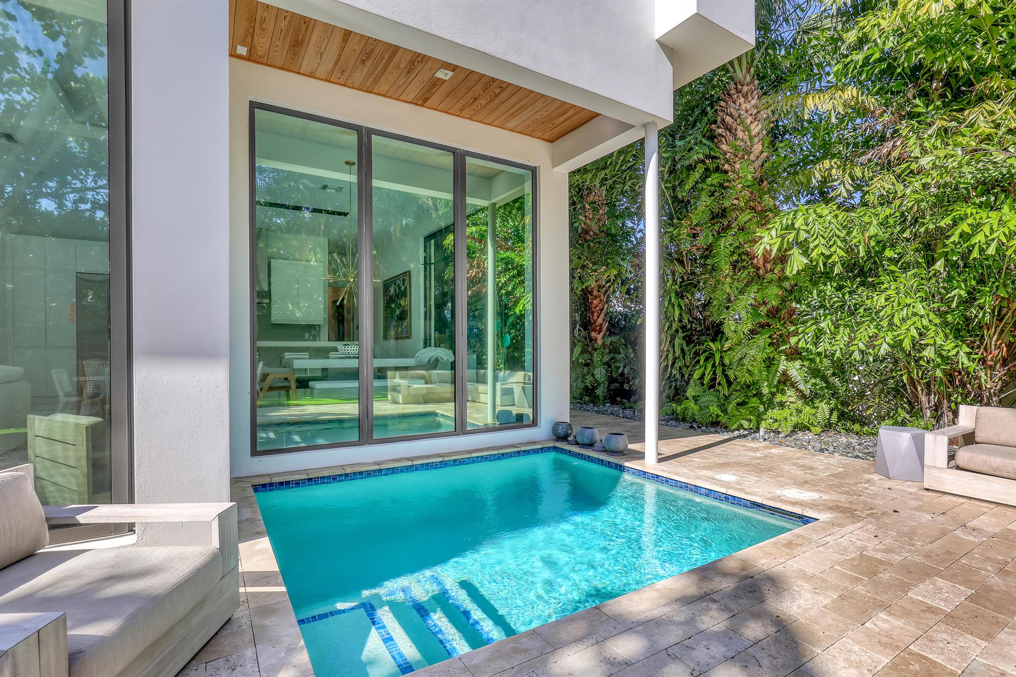 703 NE 5th St Delray Beach, FL 33483