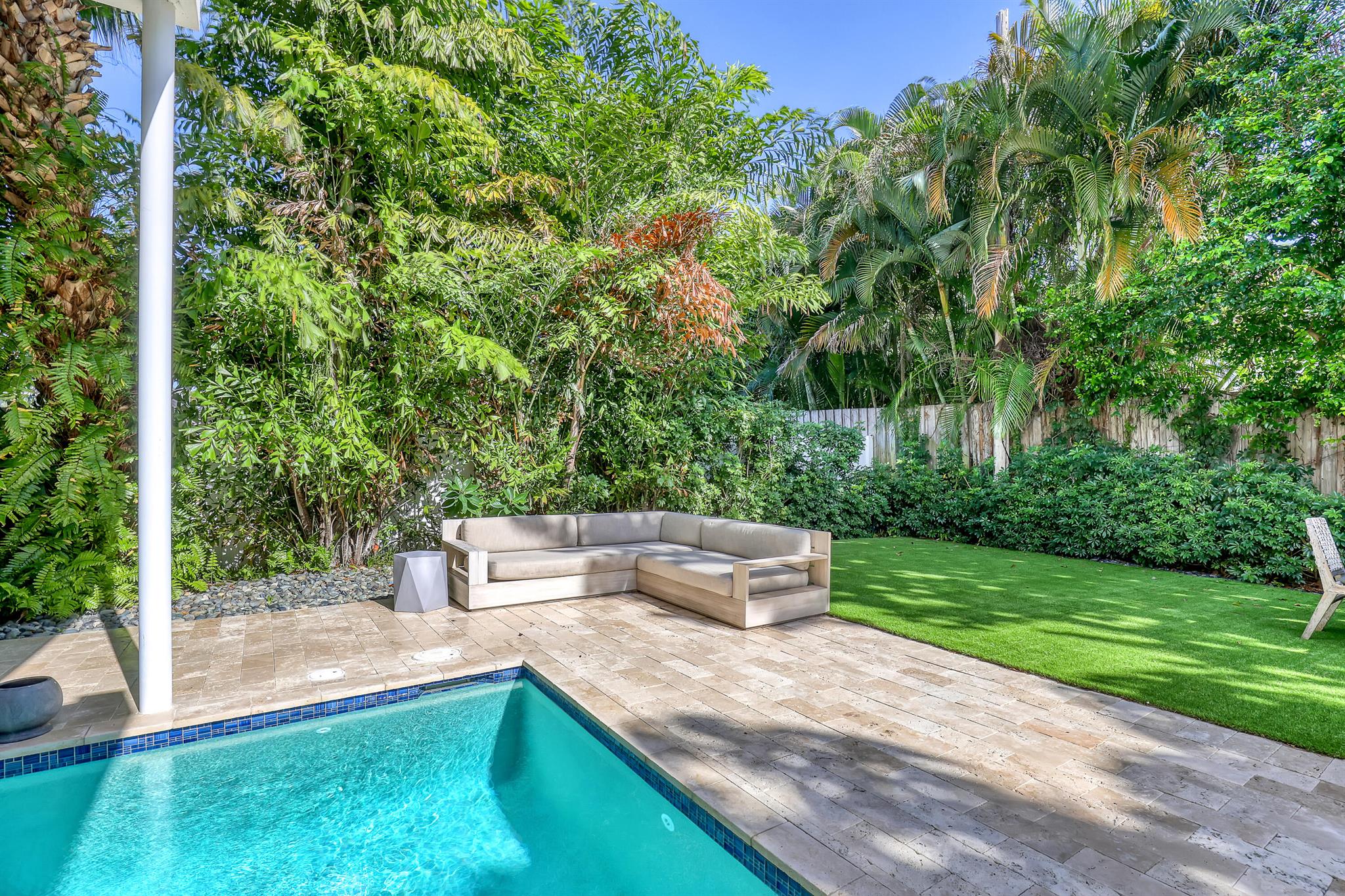 703 NE 5th St Delray Beach, FL 33483