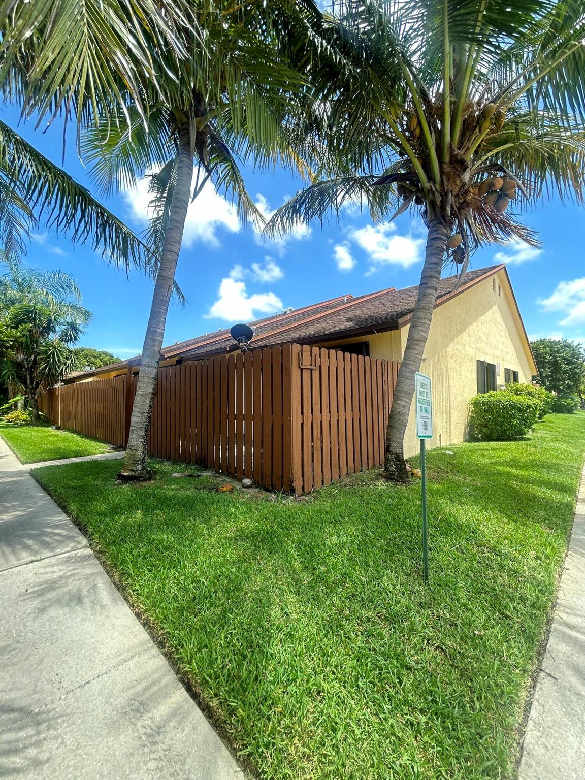 391 Springdale Cir