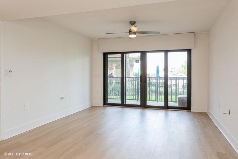 601 Seafarer Cir #101 Jupiter, FL 33477