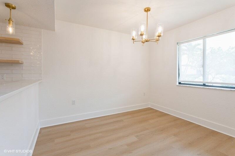 601 Seafarer Cir #101 Jupiter, FL 33477