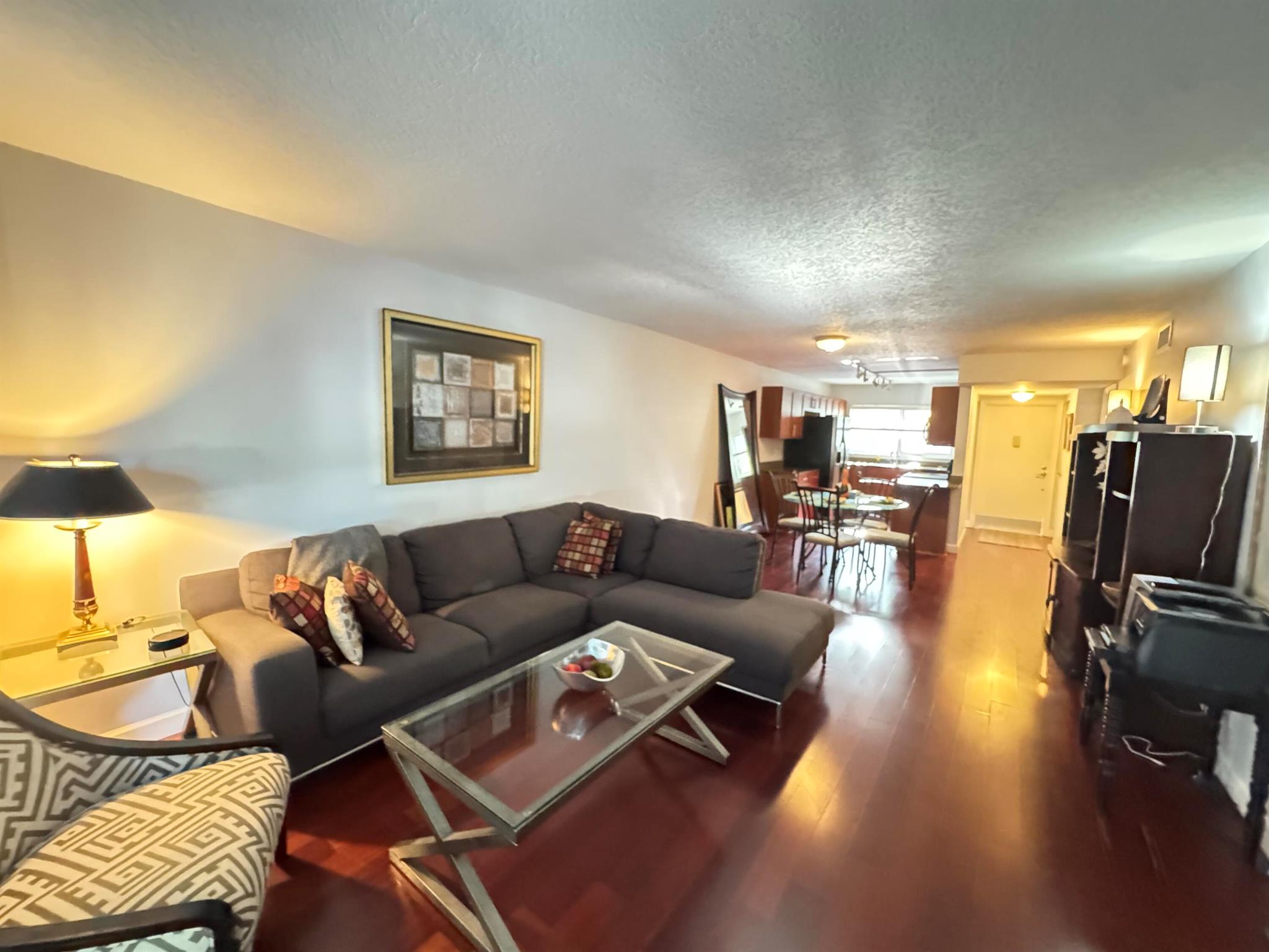 621 E Woolbright Rd #202