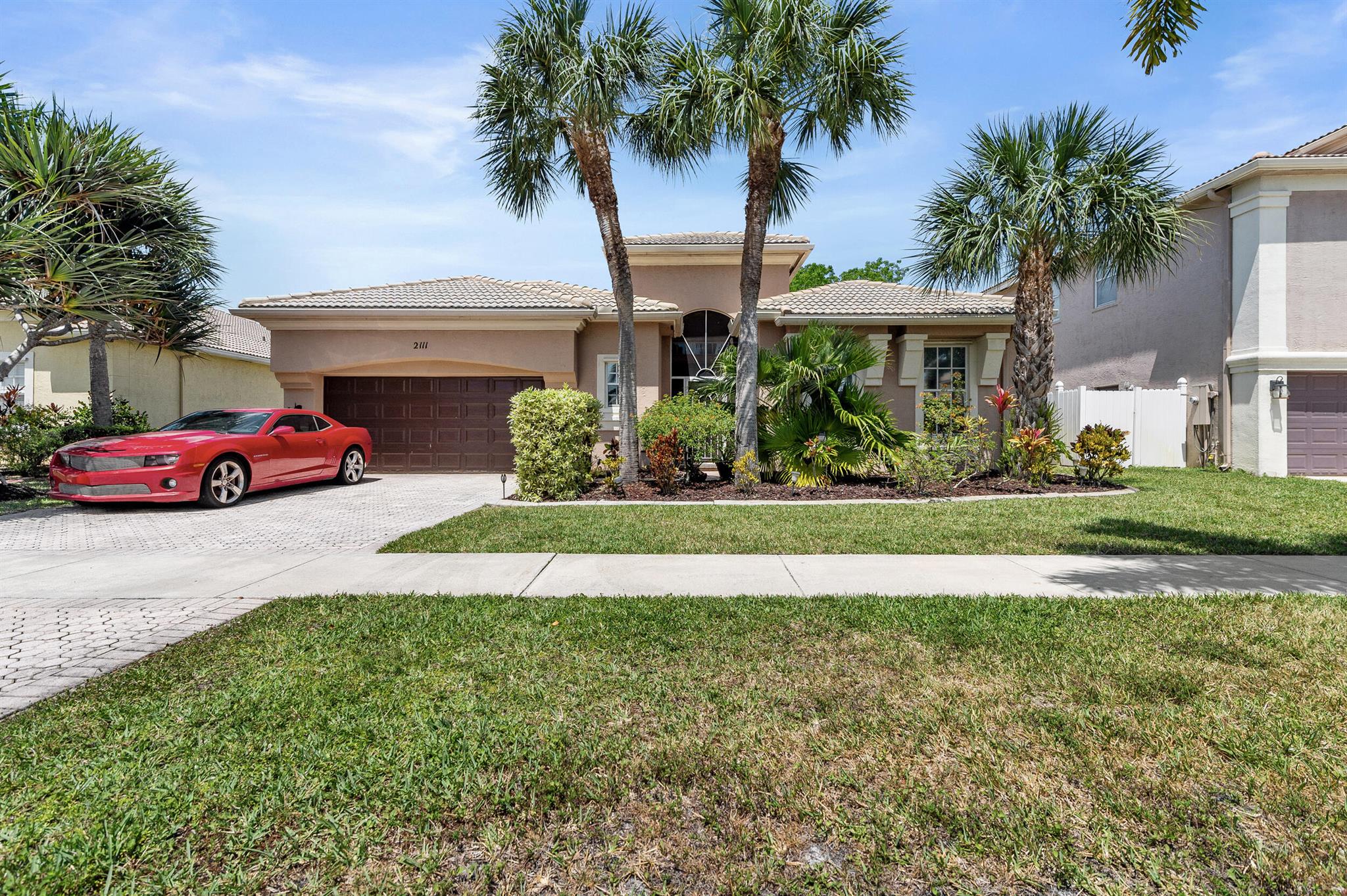 2111 2111st Bellcrest Ct, Royal Palm Ct