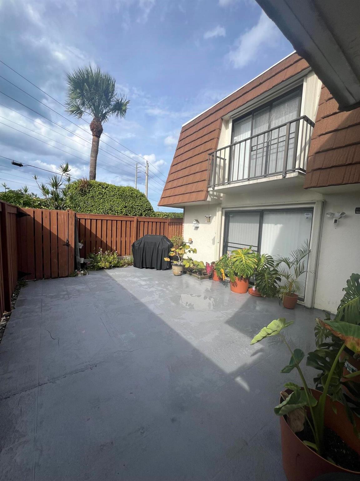 3900 County Line Rd #7a Jupiter, FL 33469