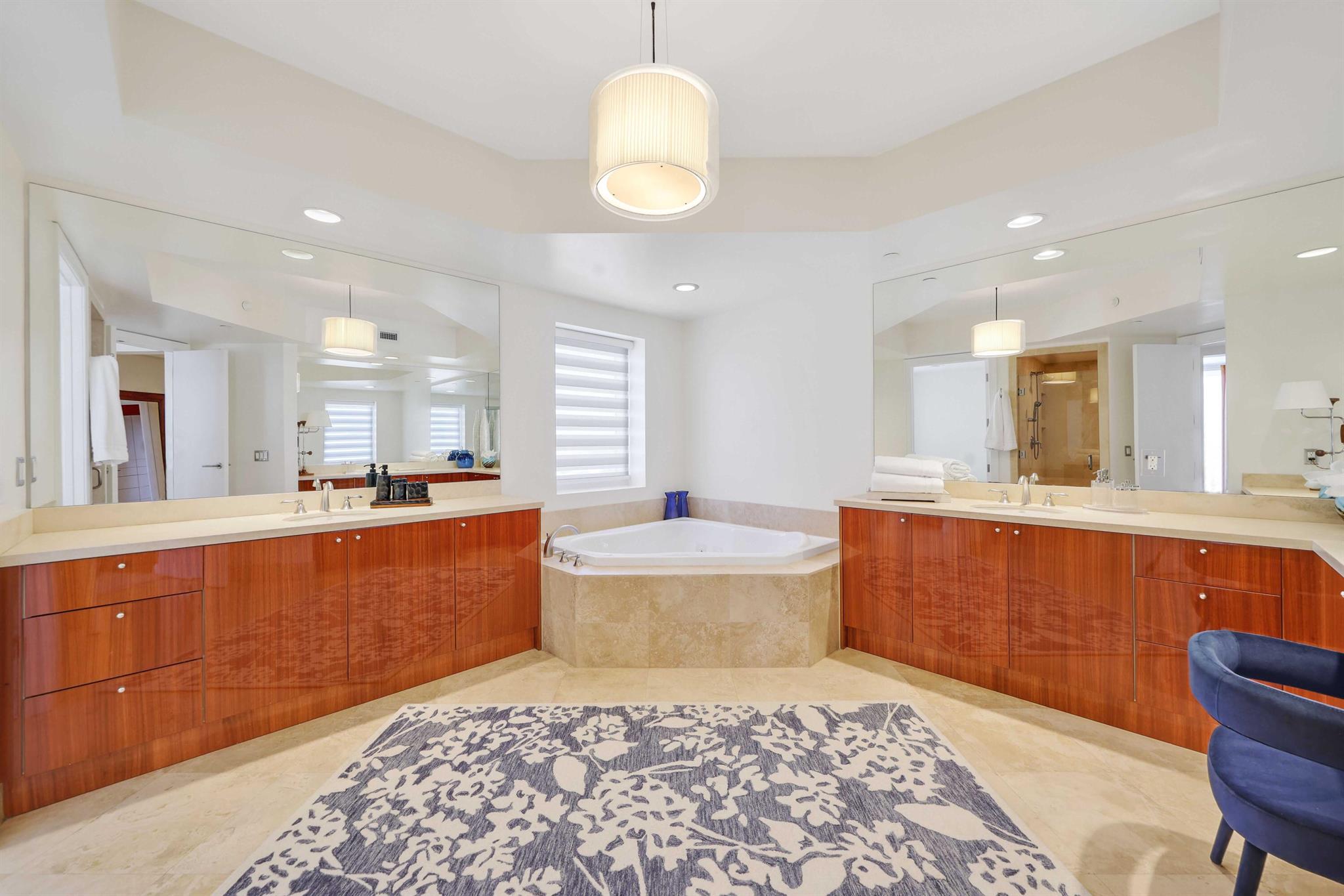 2700 N Ocean Dr #1604a Singer Island, FL 33404