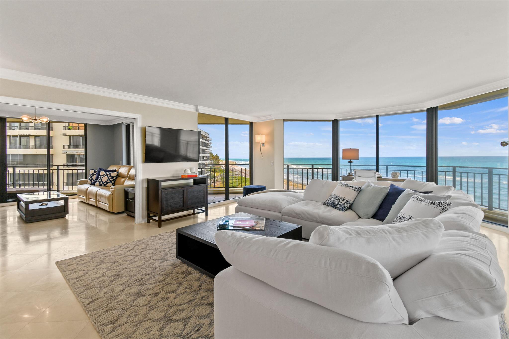 19850 Beach Rd #5a Jupiter, FL 33469