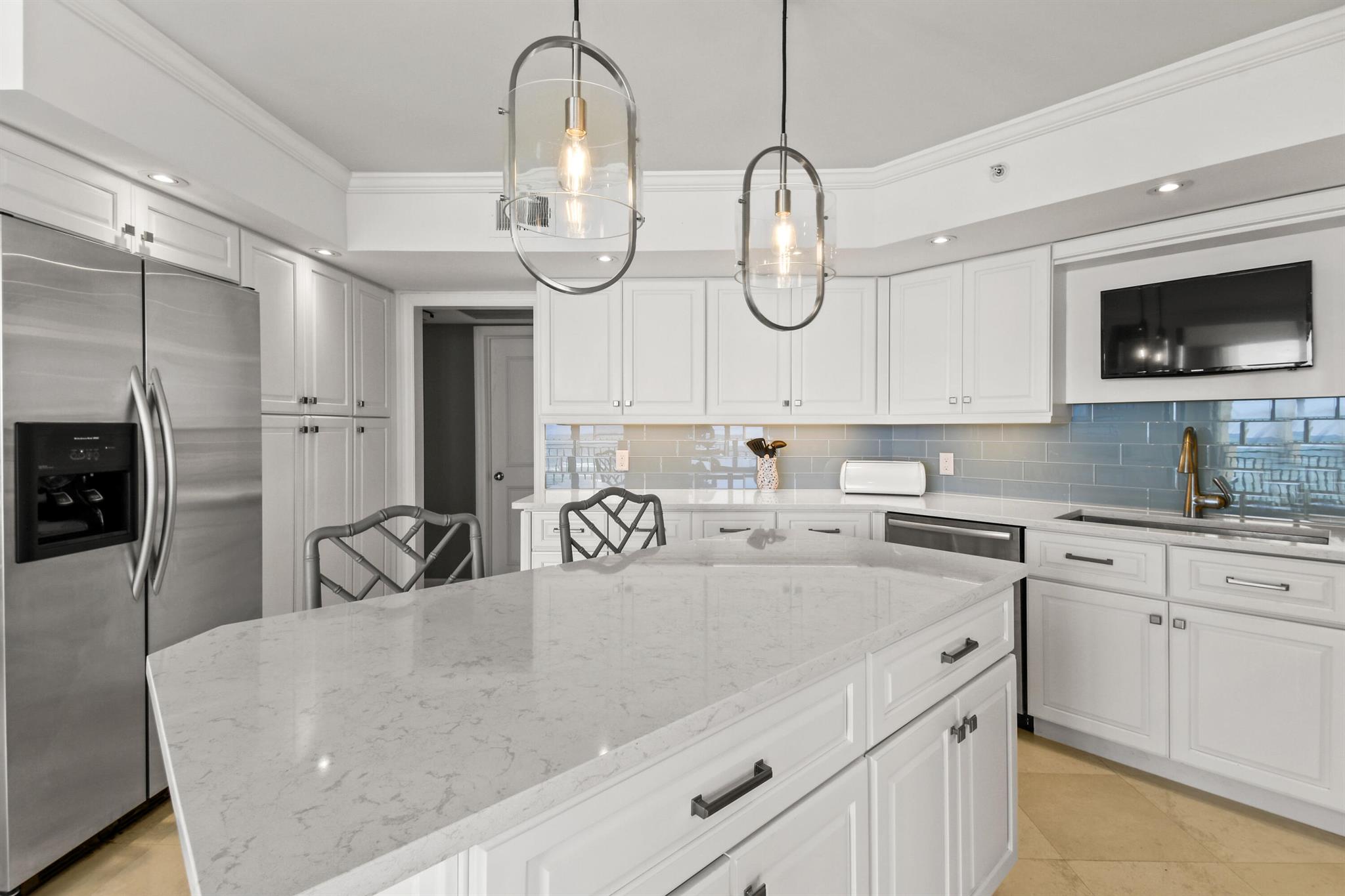 19850 Beach Rd #5a Jupiter, FL 33469