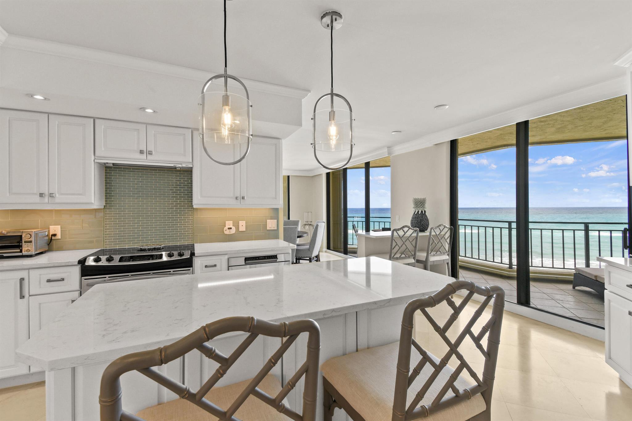 19850 Beach Rd #5a Jupiter, FL 33469