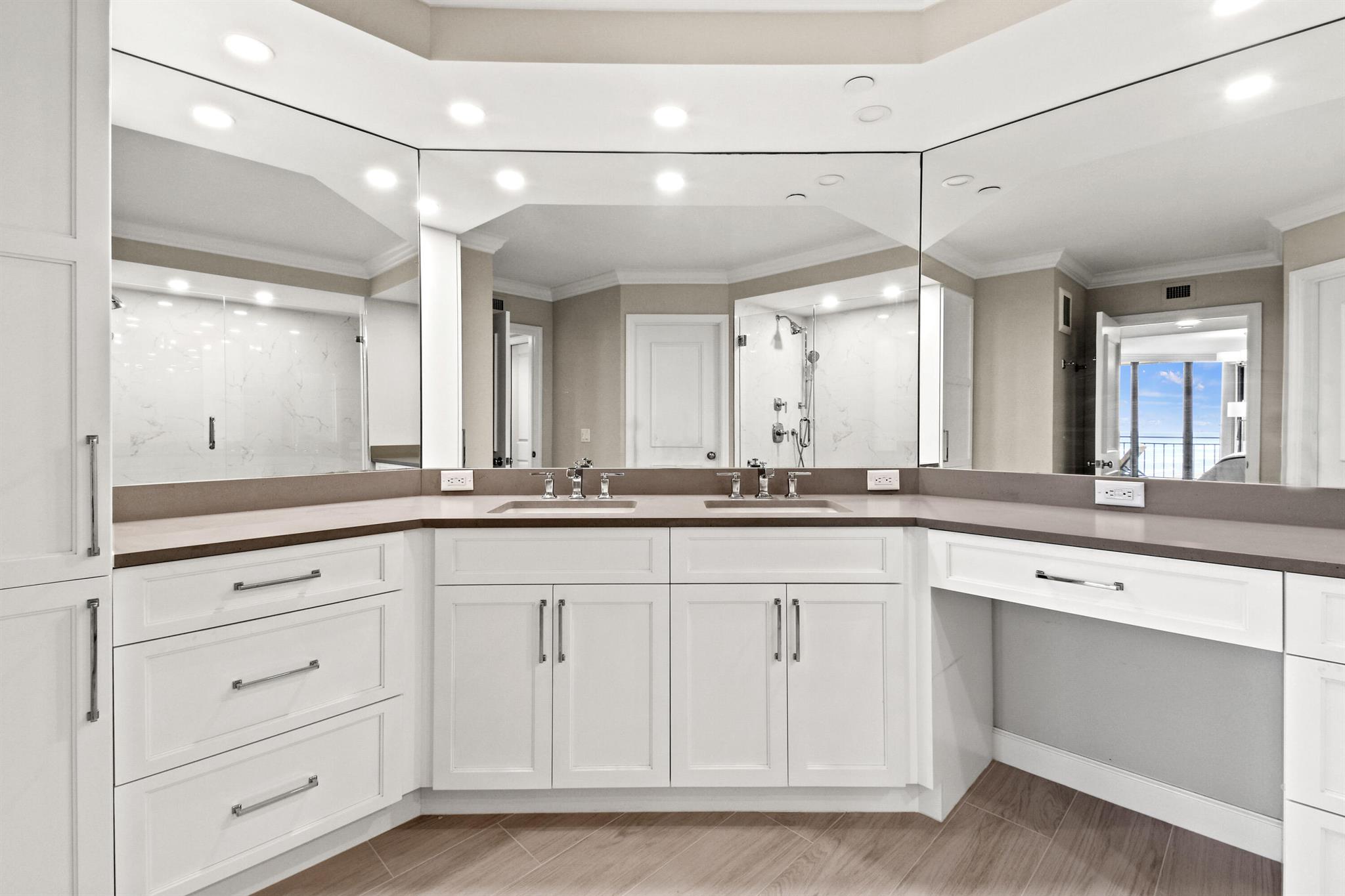 19850 Beach Rd #5a Jupiter, FL 33469