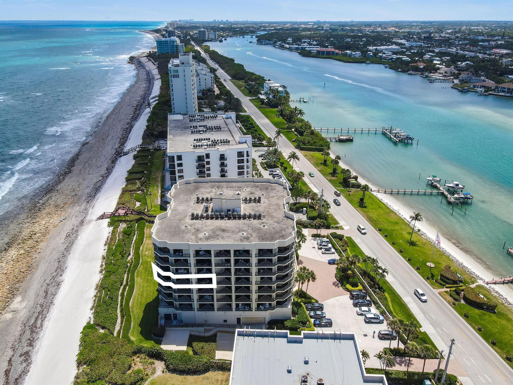 19850 Beach Rd #5a Jupiter, FL 33469