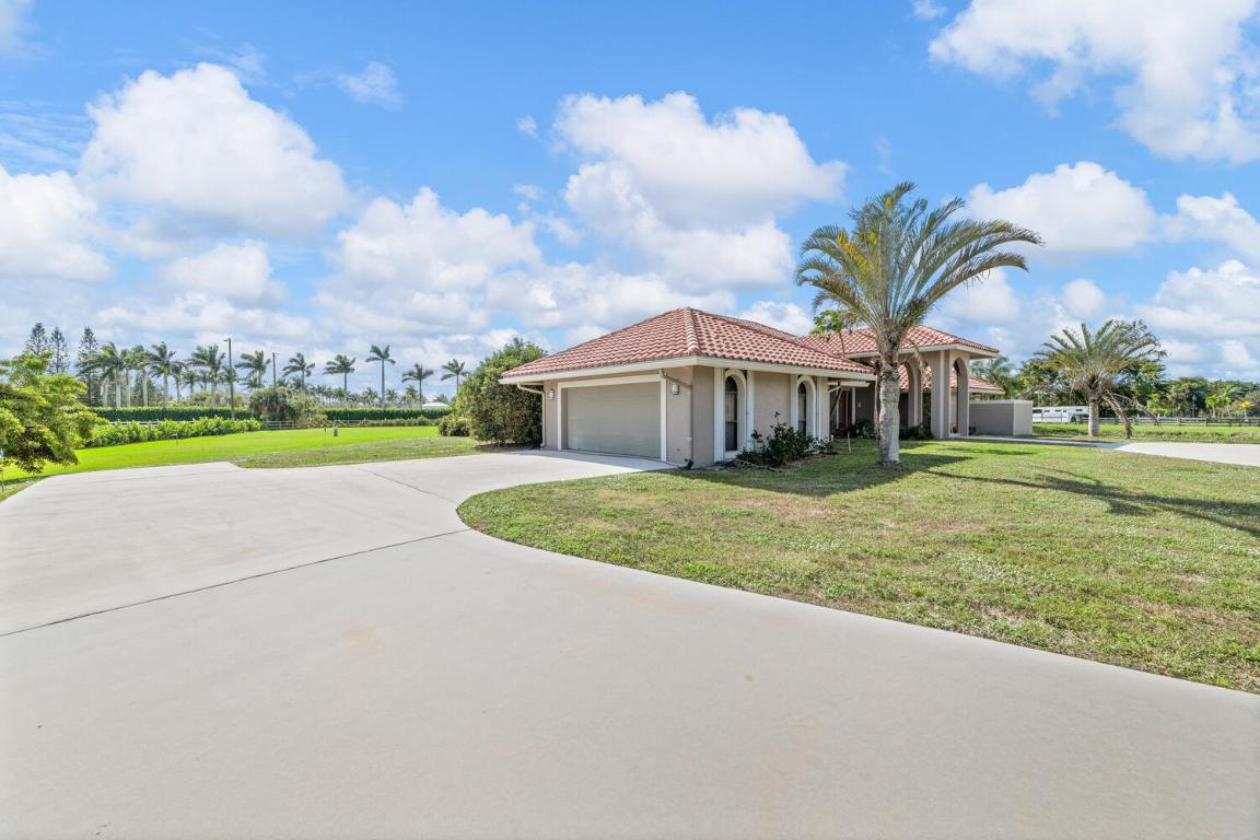 15360 Estancia Ln Wellington, FL 33414
