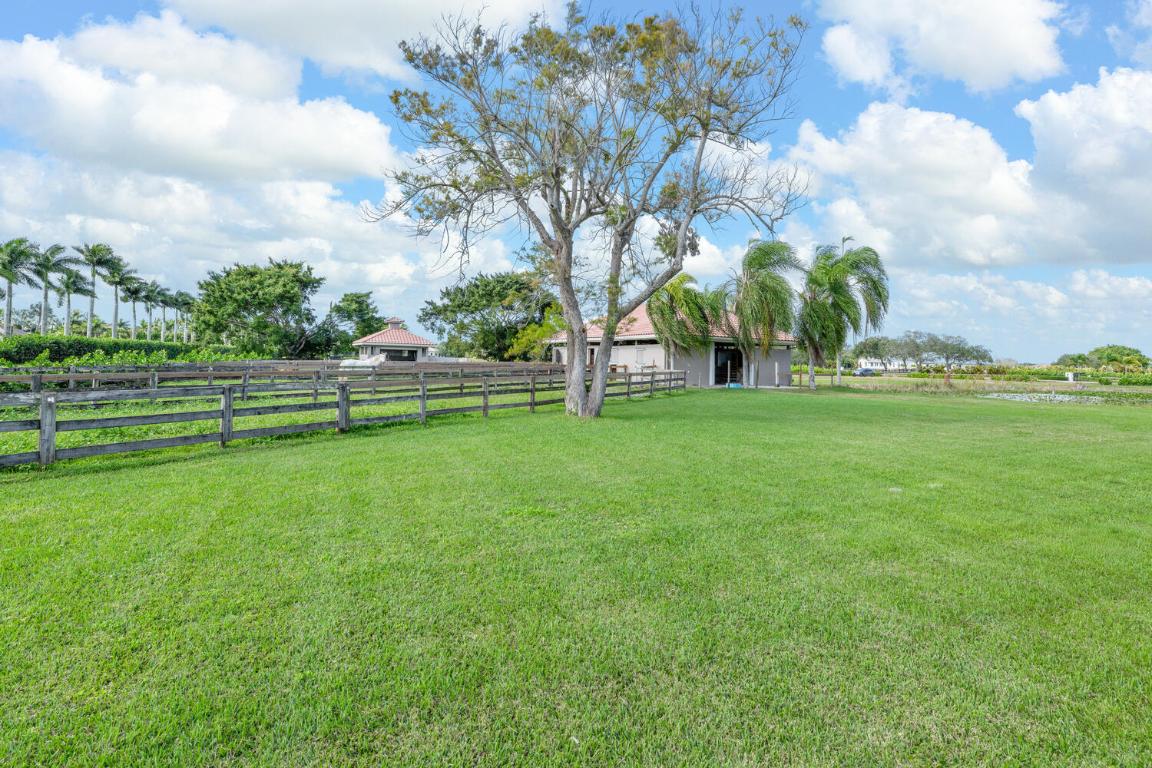 15360 Estancia Ln Wellington, FL 33414