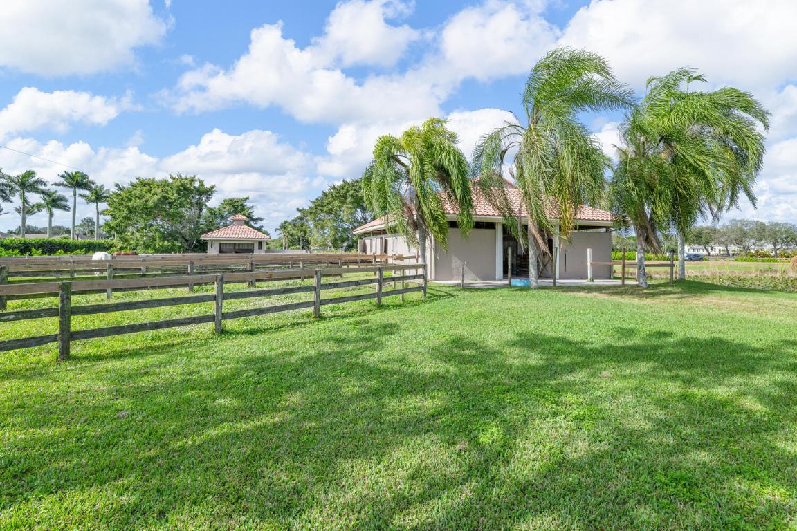 15360 Estancia Ln Wellington, FL 33414