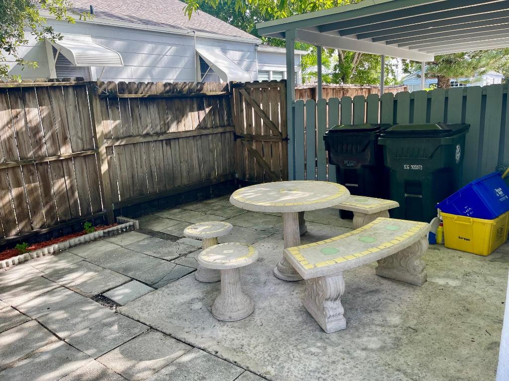 526 Worthmore Dr Lake Worth Beach, FL 33460