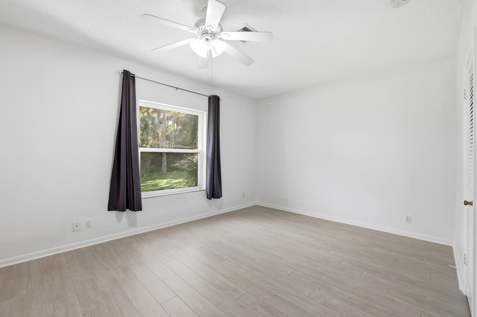 8785 Thousand Pines West Palm Beach, FL 33411