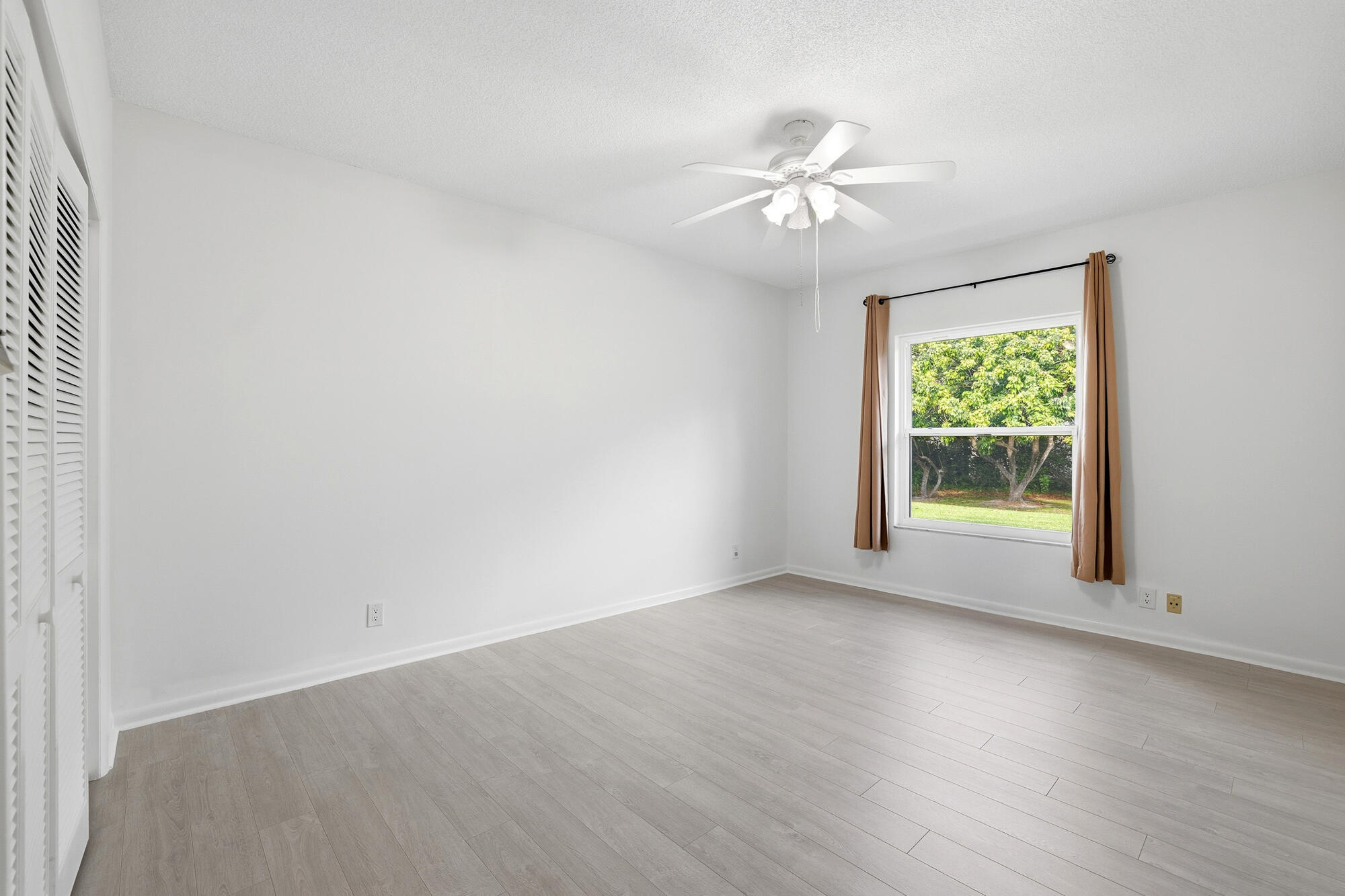 8785 Thousand Pines West Palm Beach, FL 33411