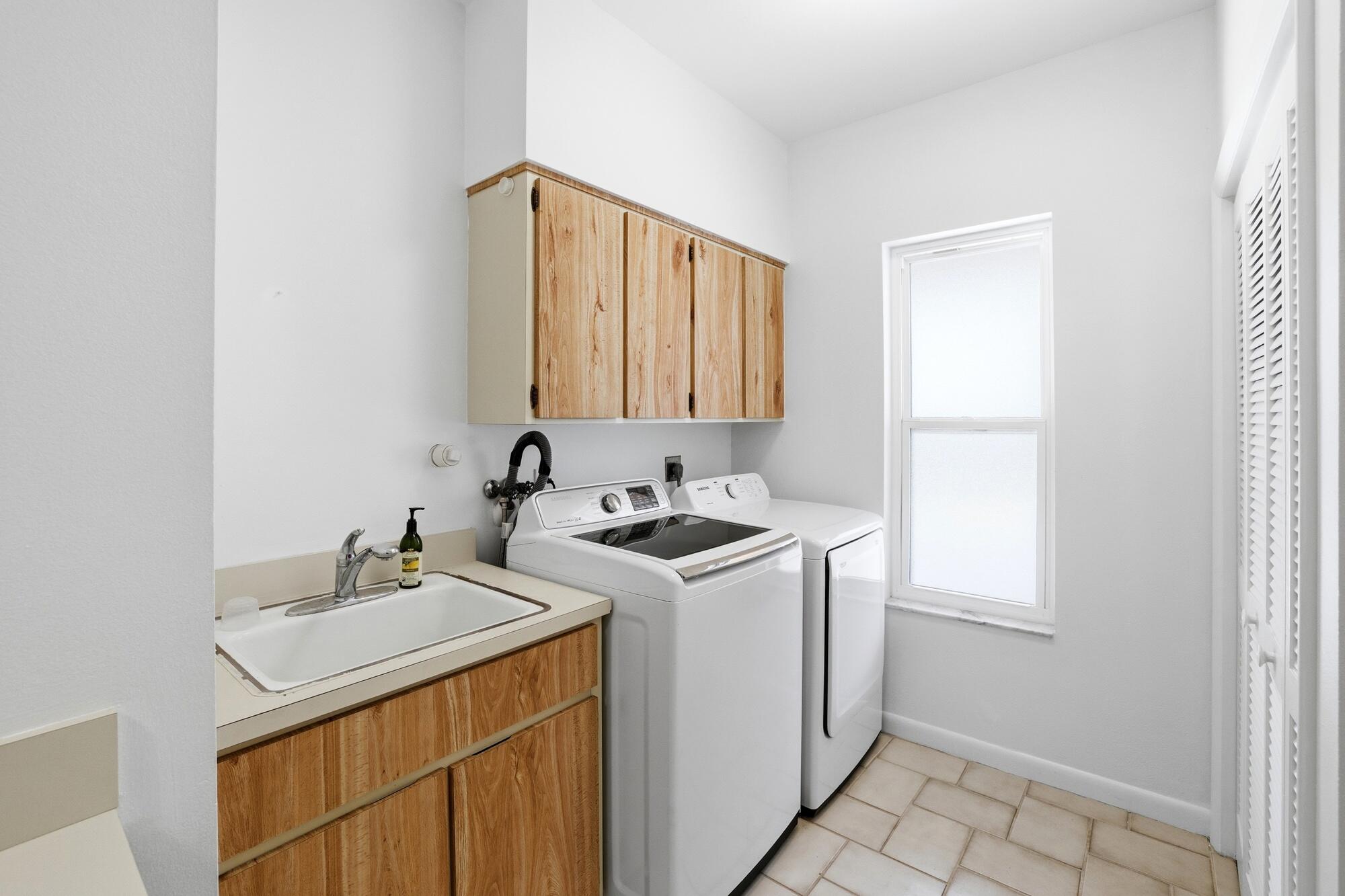 8785 Thousand Pines West Palm Beach, FL 33411