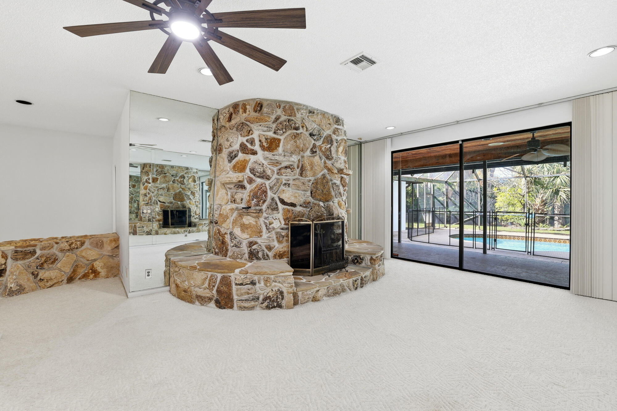 8785 Thousand Pines West Palm Beach, FL 33411