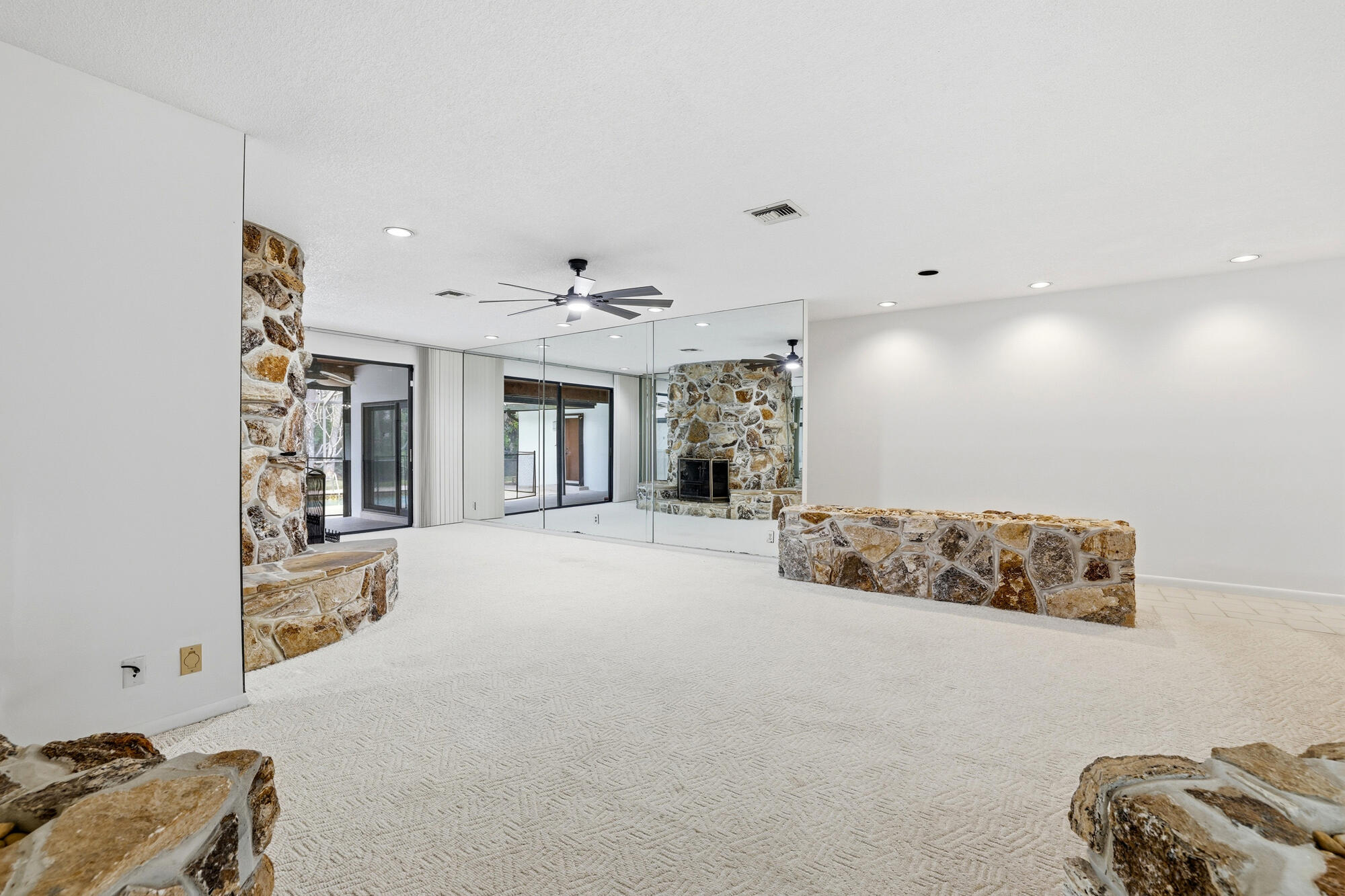 8785 Thousand Pines West Palm Beach, FL 33411