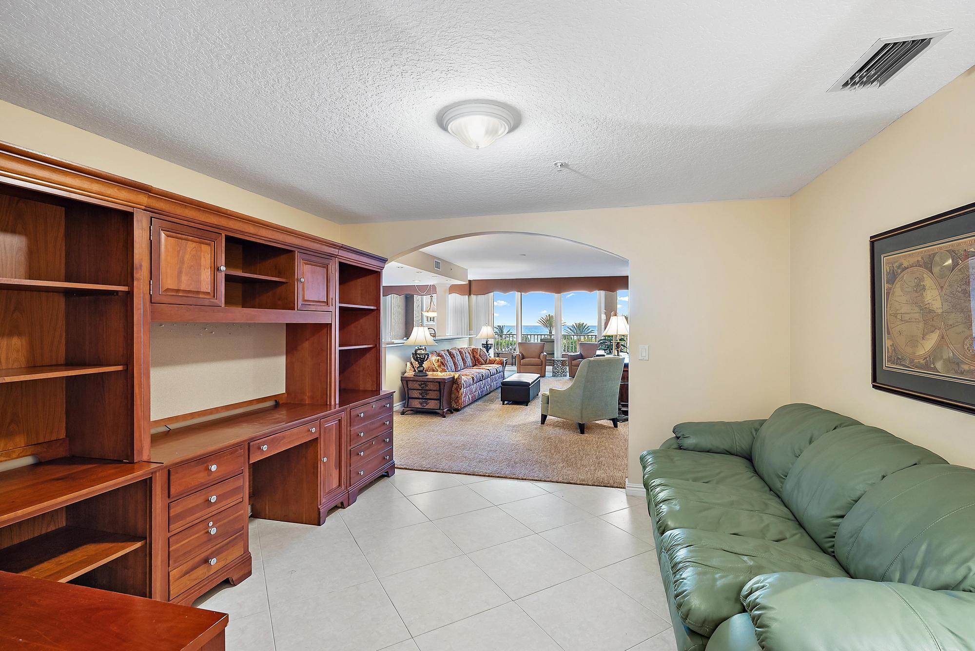700 Ocean Royale #302 Juno Beach, FL 33408