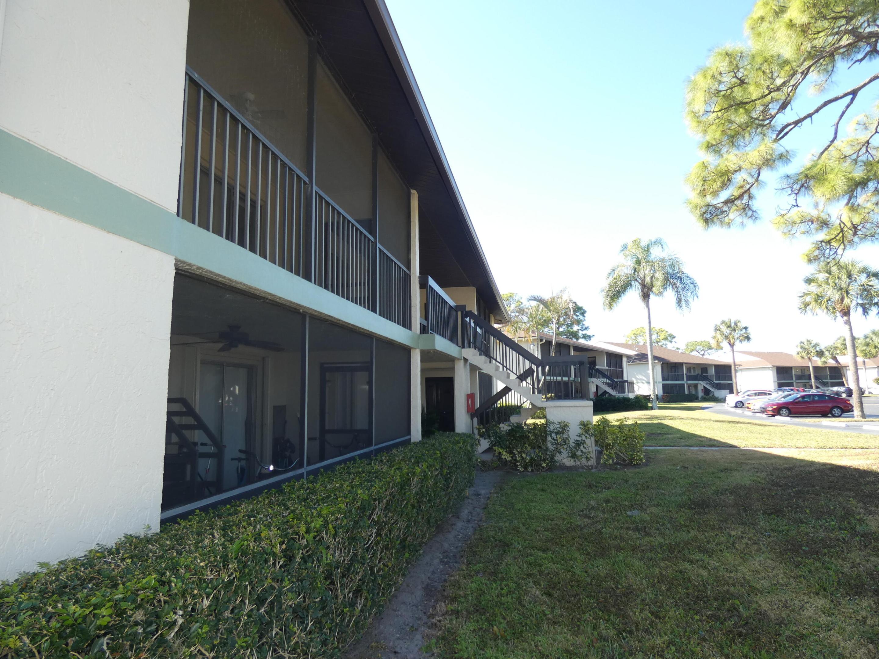 6495 SE Chasewood #E Jupiter, FL 33458