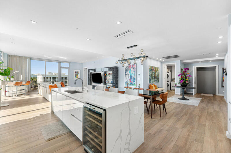 41 Isle Of Venice #Ph 502 Fort Lauderdale, FL 33301