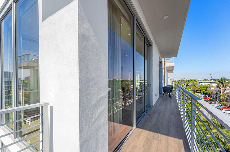 41 Isle Of Venice #Ph 502 Fort Lauderdale, FL 33301