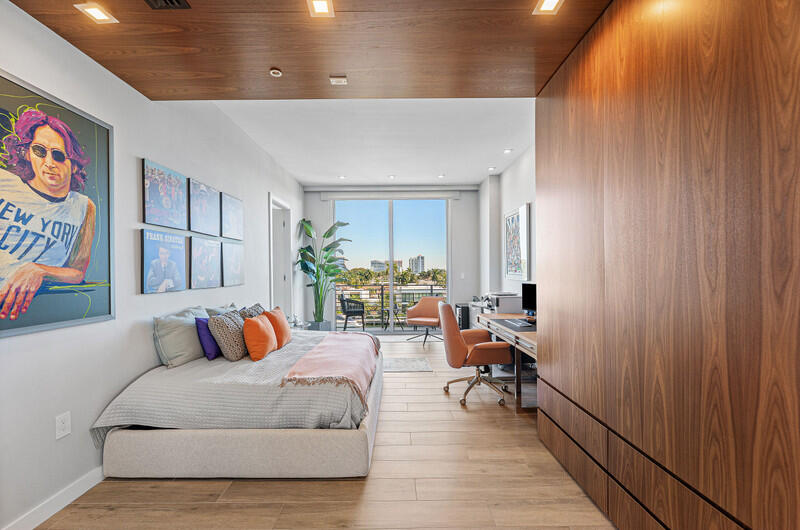 41 Isle Of Venice #Ph 502 Fort Lauderdale, FL 33301