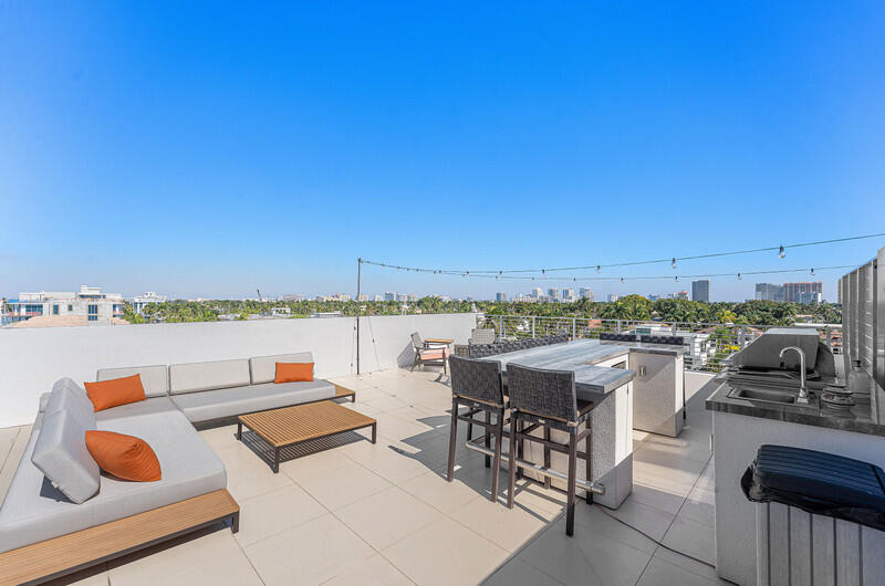 41 Isle Of Venice #Ph 502 Fort Lauderdale, FL 33301