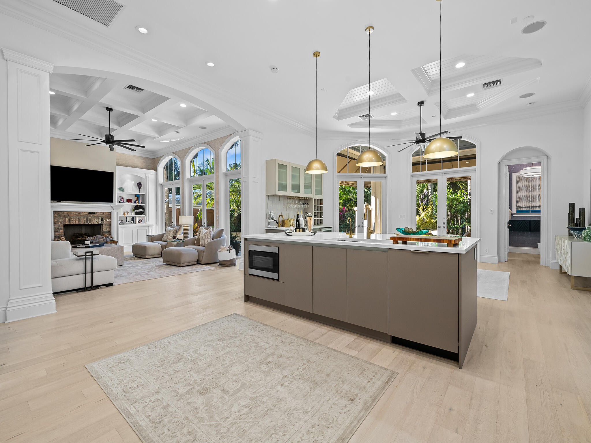 1025 Vista Del Mar Delray Beach, FL 33483