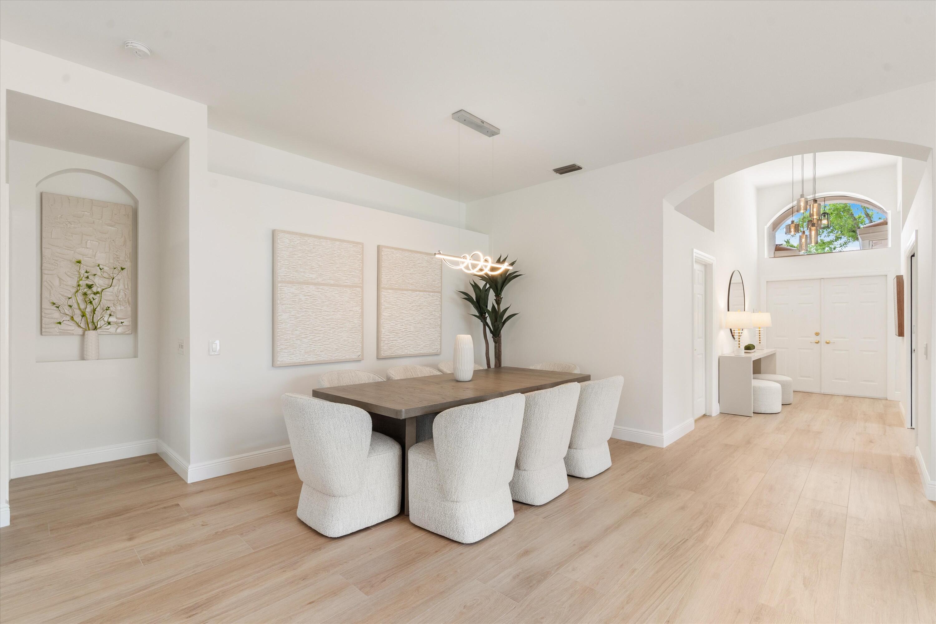 7585 Las Cruces Boynton Beach, FL 33437