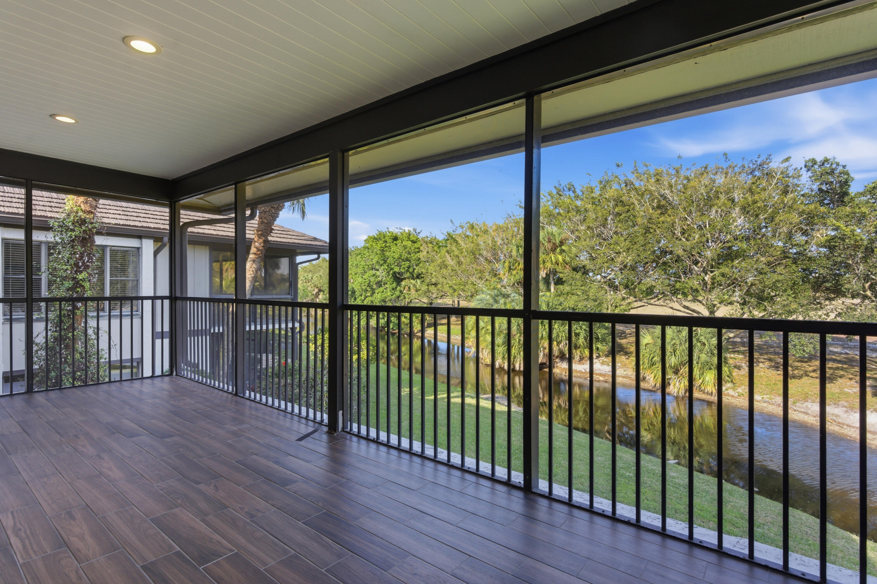 2810 Polo Is #C202 Wellington, FL 33414