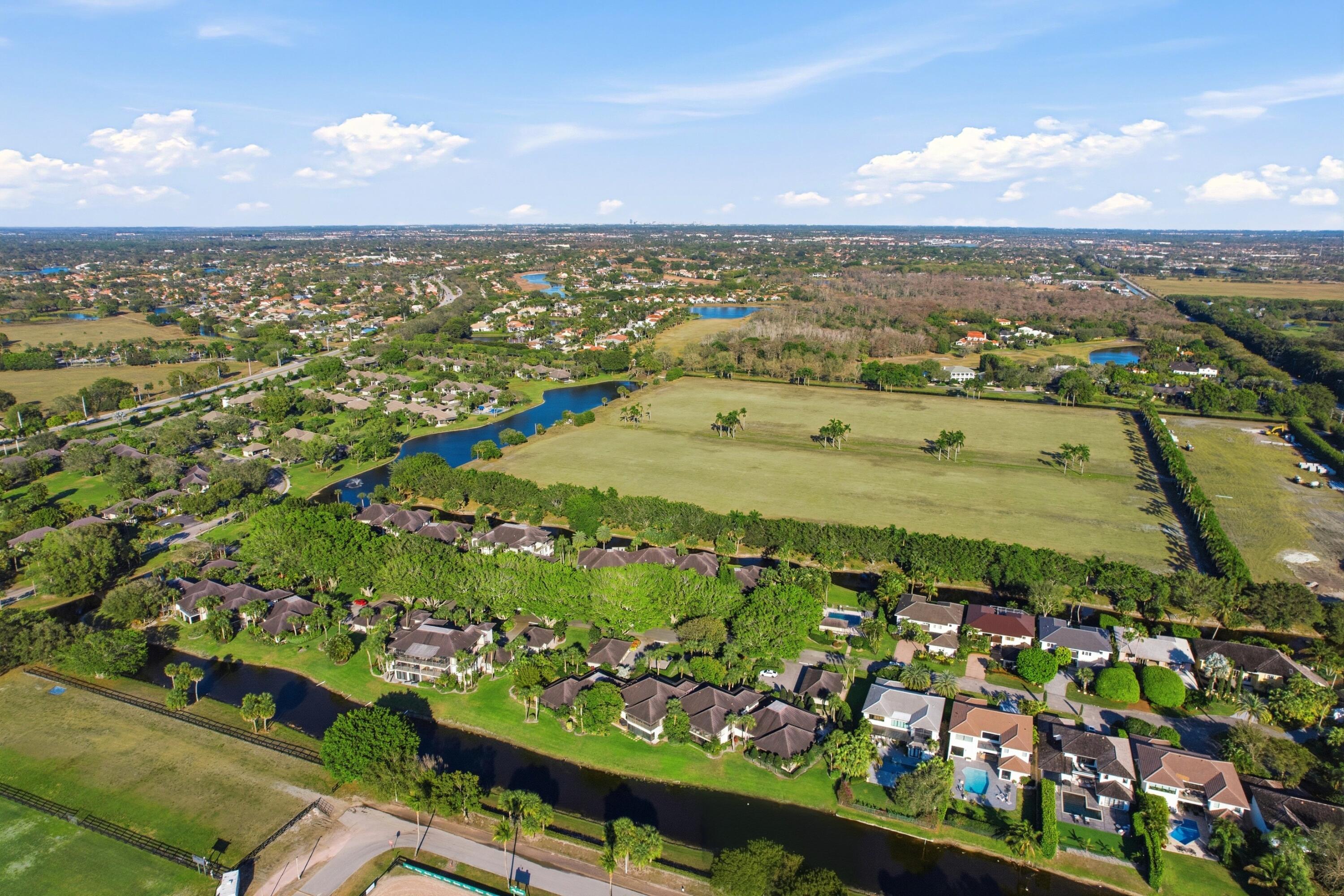 2810 Polo Is #C202 Wellington, FL 33414