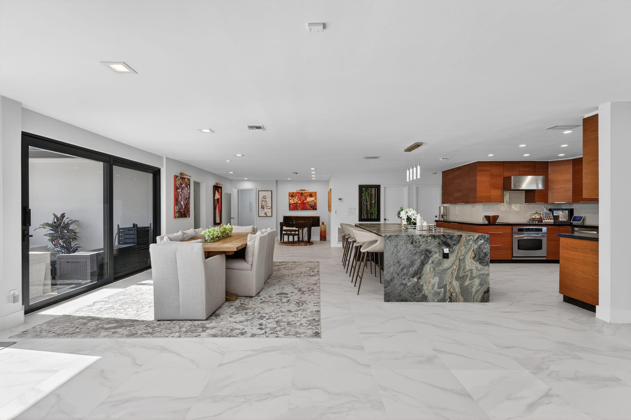 2648 NE 37th Fort Lauderdale, FL 33308